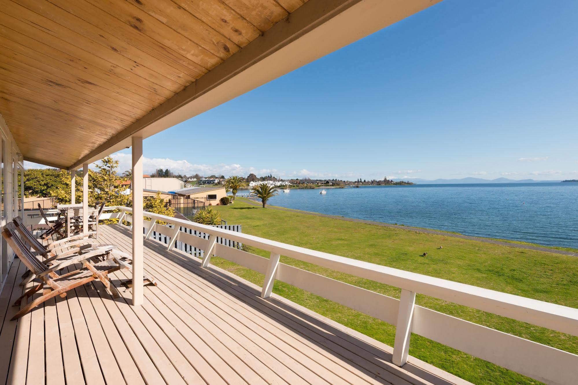 Oasis Beach Motel Taupo Luaran gambar